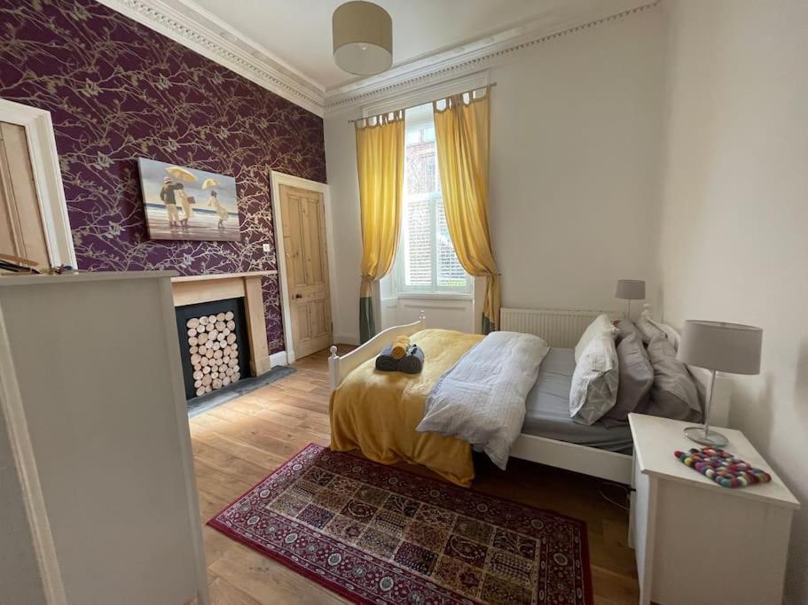 Stunning West End Flat! Apartment Glasgow Bagian luar foto