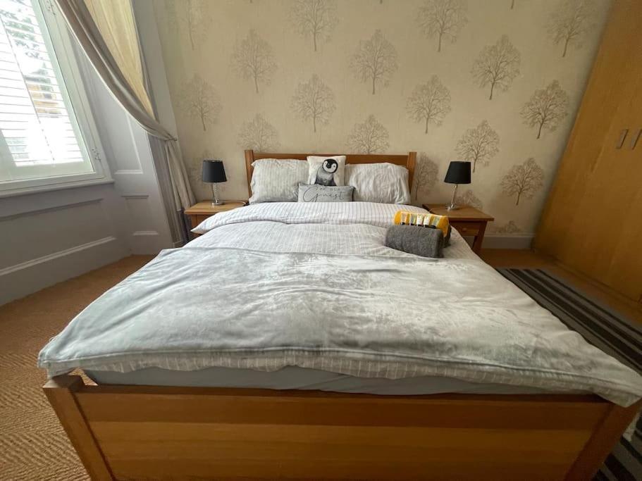 Stunning West End Flat! Apartment Glasgow Bagian luar foto