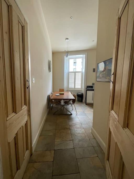 Stunning West End Flat! Apartment Glasgow Bagian luar foto